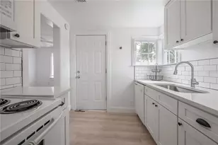 405 E Cayuga St, Tampa, FL 33603 - Photo 26