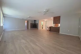 4136 S Lockwood Ridge Rd, Sarasota, FL 34231 - Photo 6