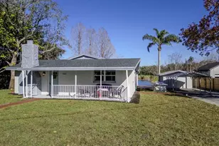 11416 Pine Forest Dr, New Port Richey, FL 34654 - Photo 2