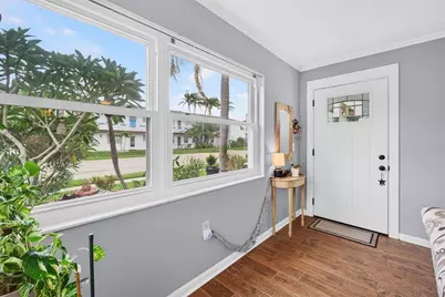 1900 58th Avenue N #14, Saint Petersburg, FL 33714 - Photo 4