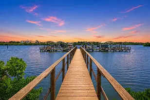 19519 Gulf Blvd, Indian Shores, FL 33785 - Photo 8
