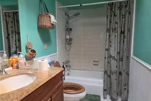 18714 Arbor Dr, Lutz, FL 33548 - Photo 6