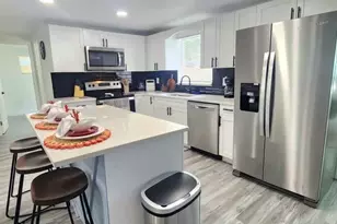 4012 Valencia Dr, New Port Richey, FL 34652 - Photo 4