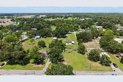 3015 Der Road, Plant City, FL 33566 - Photo 6