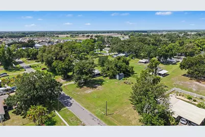 3015 Der Road, Plant City, FL 33566 - Photo 2