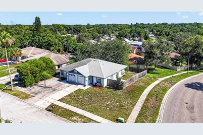 2699 Macklin Court, Palm Harbor, FL 34684 - Photo 32