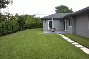 12480 SW 2nd St, Plantation, FL 33325 - Photo 22