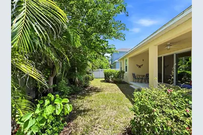 5133 Admiral Pointe Drive, Apollo Beach, FL 33572 - Photo 32