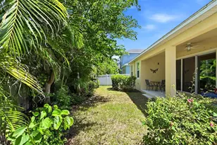 5133 Admiral Pointe Dr, Apollo Beach, FL 33572 - Photo 32