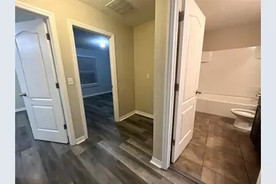 8613 Andalucia Field Drive, Tampa, FL 33637 - Photo 10