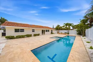 230 N Tessier Dr, Saint Pete Beach, FL 33706 - Photo 4