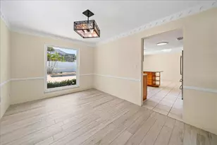 230 N Tessier Dr, Saint Pete Beach, FL 33706 - Photo 6