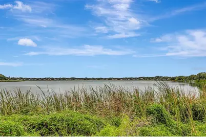 6818 Waterton Drive, Riverview, FL 33578 - Photo 2
