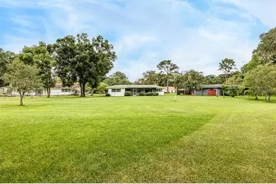 936 N Riverhills Drive, Tampa, FL 33617 - Photo 12