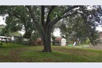 5011 S 85th Street, Tampa, FL 33619 - Photo 2