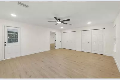 435 Mehlenbacher Road, Largo, FL 33770 - Photo 18