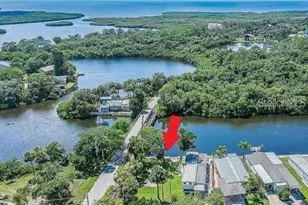 6807 Edgewater Dr, New Port Richey, FL 34652 - Photo 1