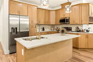 2922 W Giddens Ave, Tampa, FL 33614 - Photo 6