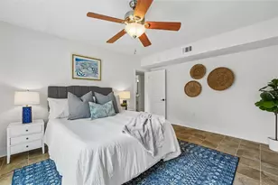 8911 Blind Pass Rd, Saint Petersburg, FL 33706 - Photo 34