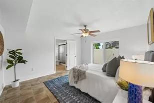 8911 Blind Pass Rd, Saint Petersburg, FL 33706 - Photo 30