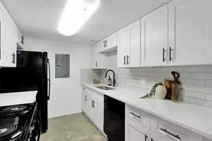 8911 Blind Pass Rd, Saint Petersburg, FL 33706 - Photo 28