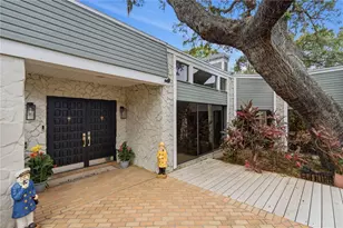 2860 Briarwood Ln, Palm Harbor, FL 34683 - Photo 6