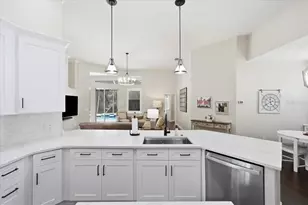 18918 St Laurent Dr, Lutz, FL 33558 - Photo 20