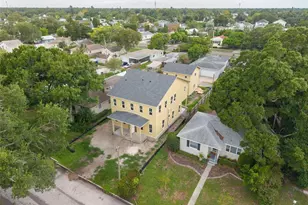 3320 15th St N, Saint Petersburg, FL 33704 - Photo 8