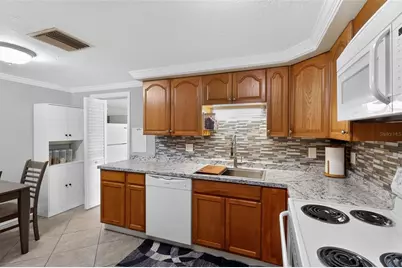 7212 Wedgewood Drive, New Port Richey, FL 34652 - Photo 18