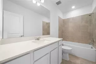 813 Balleby Trl, Bradenton, FL 34212 - Photo 16