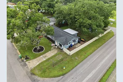 9242 N 52nd Street, Tampa, FL 33617 - Photo 32