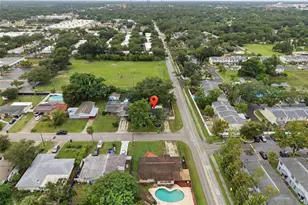 9242 N 52nd St, Tampa, FL 33617 - Photo 34