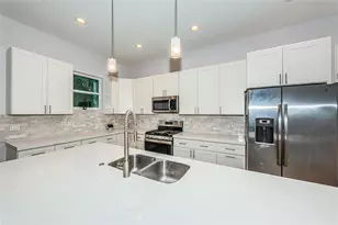 2430 6th Ave N, Saint Petersburg, FL 33713 - Photo 18