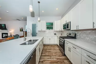 2430 6th Avenue N, Saint Petersburg, FL 33713 - Photo 14