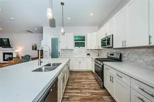 2430 6th Ave N, Saint Petersburg, FL 33713 - Photo 14