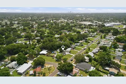1317 Essex Drive N, Saint Petersburg, FL 33710 - Photo 30