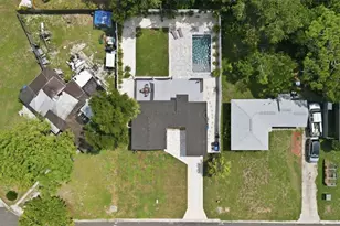 1317 Essex Dr N, Saint Petersburg, FL 33710 - Photo 28