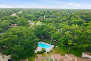 2350 Fletchers Point Cir, Tampa, FL 33613 - Photo 34