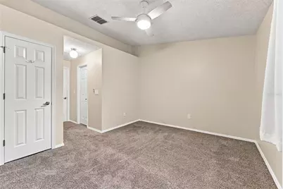 2350 Fletchers Point Circle, Tampa, FL 33613 - Photo 18