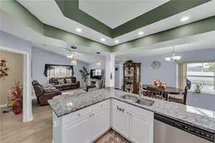 1622 Crazy Horse Dr, Lutz, FL 33548 - Photo 10