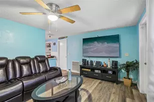 10911 Gawain Rd, Port Richey, FL 34668 - Photo 6