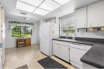 2209 Hartlebury Way #402, Sun City Center, FL 33573 - Photo 18
