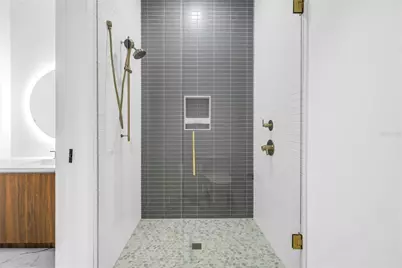 777 3rd Avenue N #1704, Saint Petersburg, FL 33701 - Photo 32