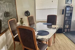 684 Mt Lancaster Ave NE, Saint Petersburg, FL 33702 - Photo 20