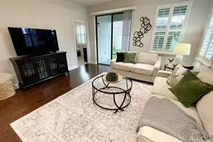 1747 Oak Hammock Ct, Lutz, FL 33558 - Photo 6