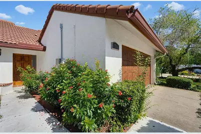 11506 Orilla Del Rio Place, Temple Terrace, FL 33617 - Photo 14