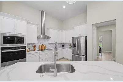 17422 Nokota Avenue, Hudson, FL 34667 - Photo 12