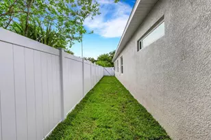439 Louden Ave, Dunedin, FL 34698 - Photo 48