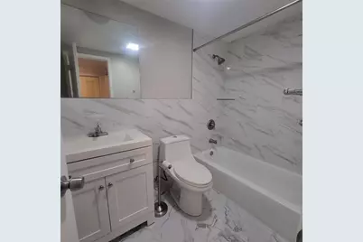 911 Washington Avenue #218, Largo, FL 33770 - Photo 6
