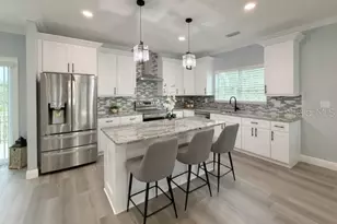 1083 S Pointe Alexis Dr, Tarpon Springs, FL 34689 - Photo 10
